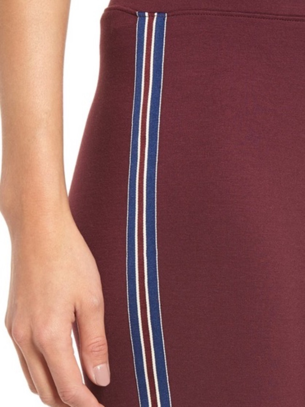 Nordstrom Stripe Ponte Skimmer Leggings / Track Pants  in Fig / Maroon, Medium